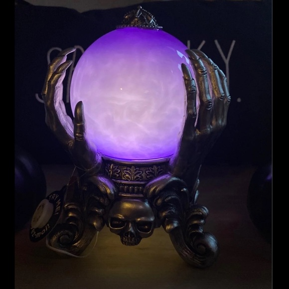 Martha Stewart Crystal Ball